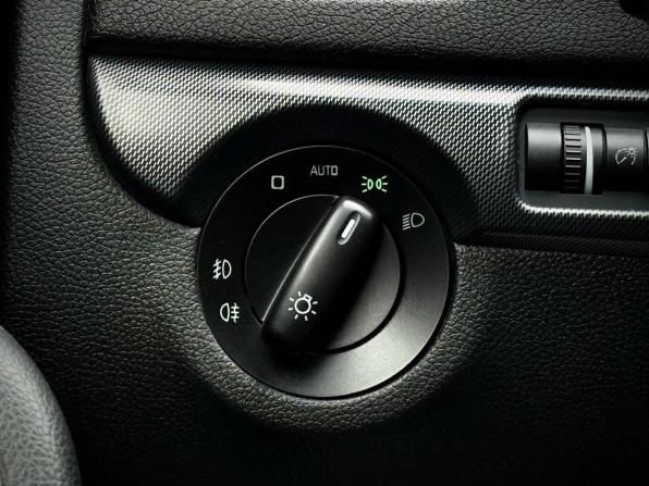 Skoda Yeti I Рестайлинг с пробегом 2014 года, цена 1 479 000 рублей, 109613 км, внедорожник, Автокод Объявления