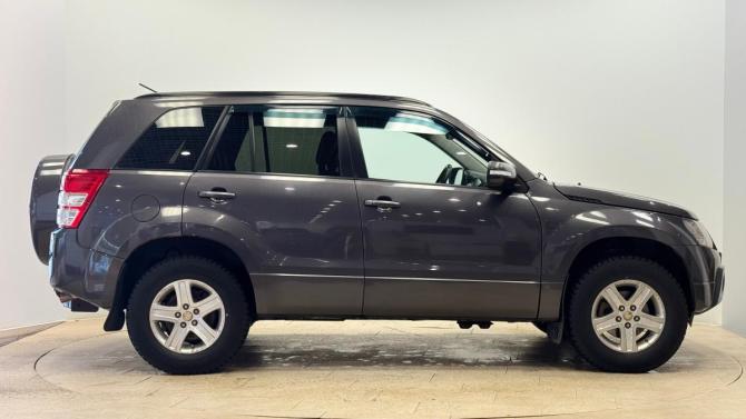 Suzuki Grand Vitara II Рестайлинг с пробегом 2010 года, цена 775 000 рублей, 218306 км, внедорожник, Автокод Объявления