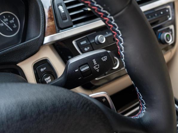 BMW 3 серии VI (F3x) с пробегом 2012 года, цена 1 600 000 рублей, 256247 км, седан, Автокод Объявления