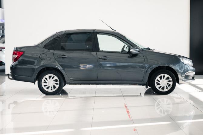 Lada (ВАЗ) Granta I Рестайлинг с пробегом 2024 года, цена 780 000 рублей, 74000 км, седан, Автокод Объявления