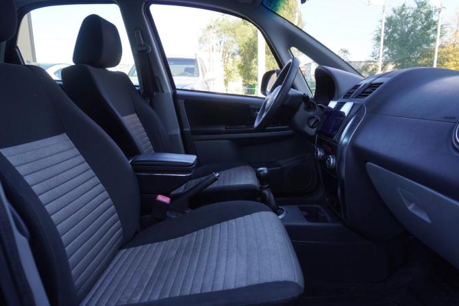 Suzuki SX4 I (Classic) Рестайлинг с пробегом 2010 года, цена 789 000 рублей, 159047 км, хэтчбек, Автокод Объявления