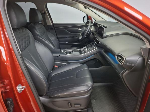 Hyundai Santa Fe IV Рестайлинг с пробегом 2021 года, цена 3 660 000 рублей, 34048 км, внедорожник, Автокод Объявления