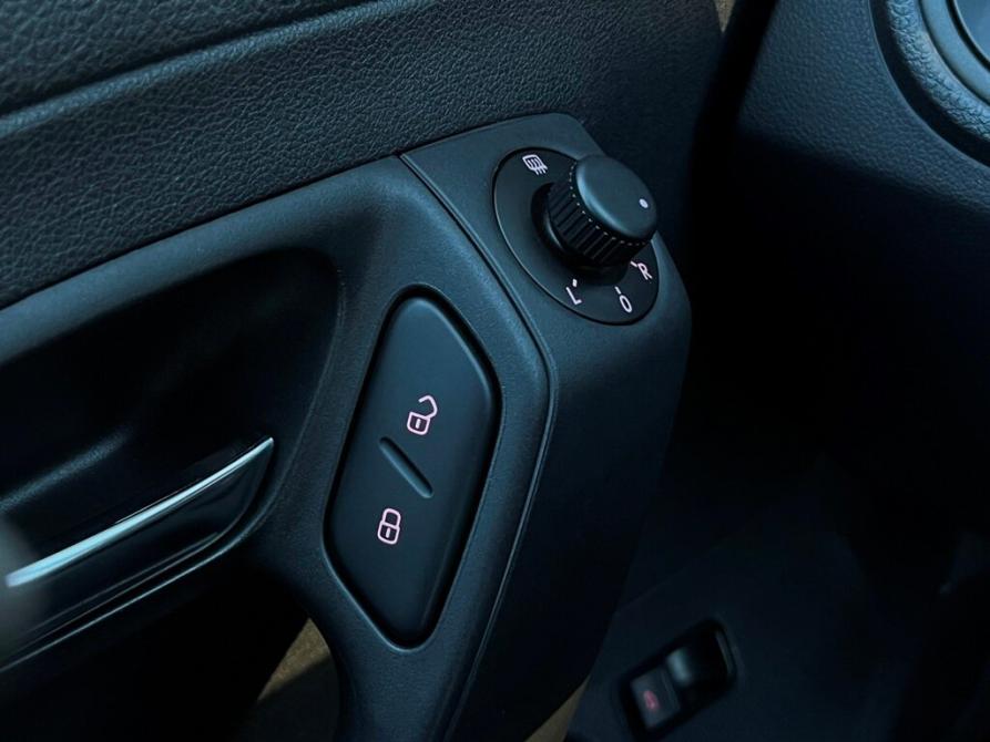Volkswagen Polo V Санкт-Петербург  - изображение 18
