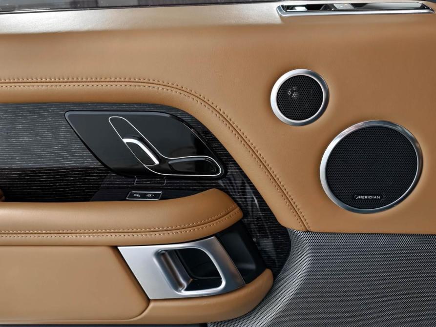 Land Rover Range Rover IV Рестайлинг Санкт-Петербург  - изображение 15
