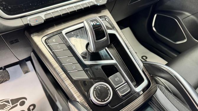 Geely Atlas Pro с пробегом 2022 года, цена 2 120 000 рублей, 72030 км, внедорожник, Автокод Объявления