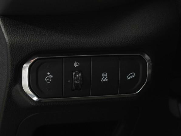 Haval Jolion I с пробегом 2023 года, цена 1 787 000 рублей, 91950 км, внедорожник, Автокод Объявления