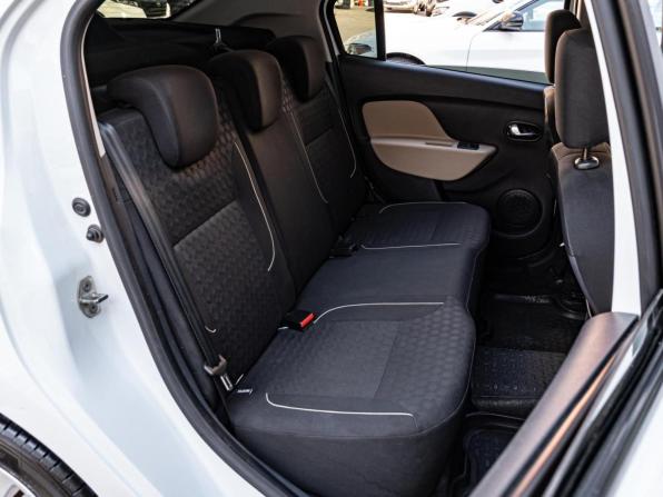 Renault Logan II с пробегом 2015 года, цена 760 000 рублей, 113048 км, седан, Автокод Объявления