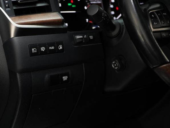 Lexus LX III Рестайлинг 2 с пробегом 2020 года, цена 9 579 077 рублей, 96621 км, внедорожник, Автокод Объявления