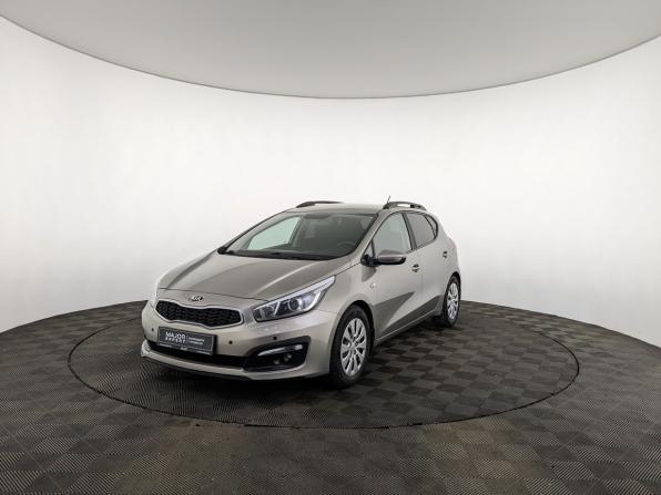 Kia Ceed II Рестайлинг с пробегом 2016 года, цена 1 550 000 рублей, 76045 км, хэтчбек, Автокод Объявления
