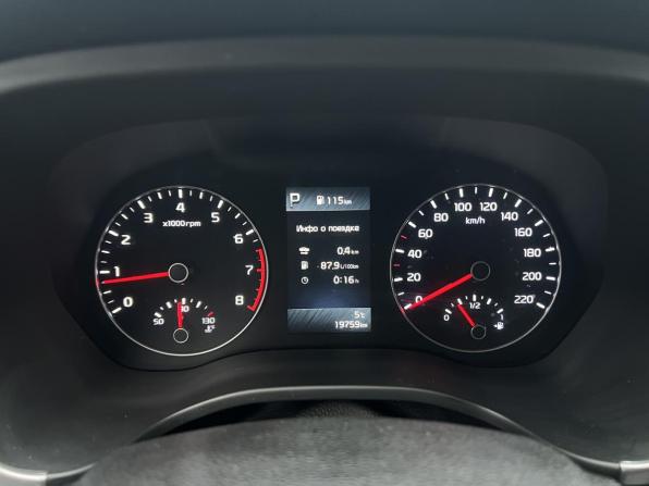 Kia Rio IV Рестайлинг с пробегом 2020 года, цена 1 839 000 рублей, 19700 км, седан, Автокод Объявления