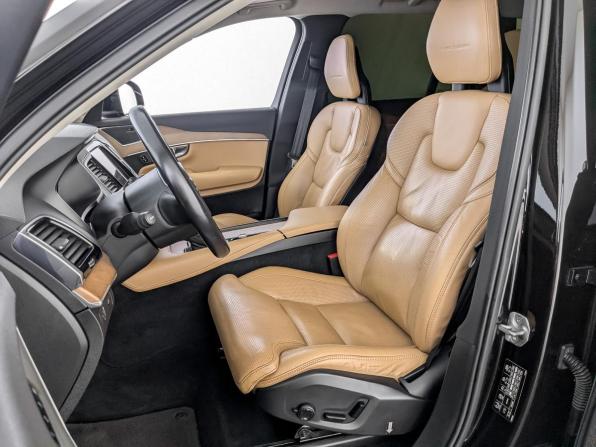 Volvo XC90 II с пробегом 2015 года, цена 2 690 000 рублей, 230000 км, внедорожник, Автокод Объявления