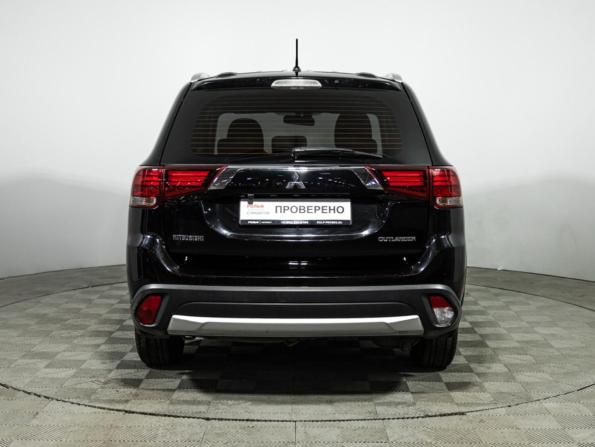 Mitsubishi Outlander III Рестайлинг 2 с пробегом 2015 года, цена 1 549 777 рублей, 174010 км, внедорожник, Автокод Объявления