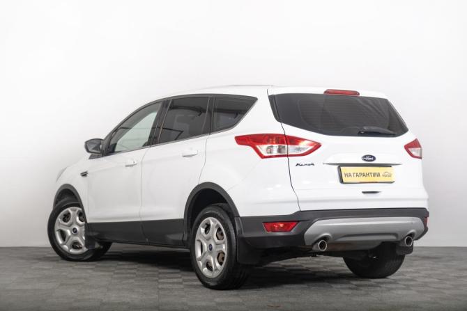 Ford Kuga II с пробегом 2015 года, цена 1 399 000 рублей, 206900 км, внедорожник, Автокод Объявления