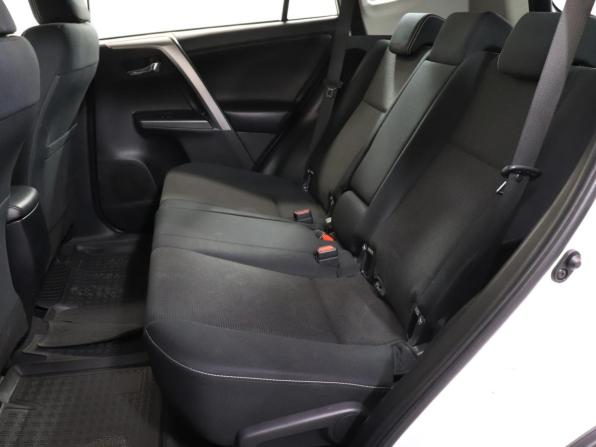 Toyota RAV4 IV (XA40) Рестайлинг с пробегом 2015 года, цена 2 199 900 рублей, 105977 км, внедорожник, Автокод Объявления