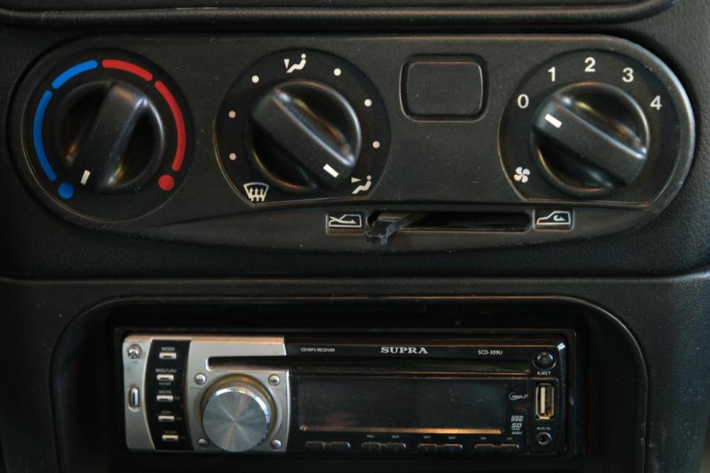 Chevrolet Niva I Рестайлинг Омск  - изображение 14