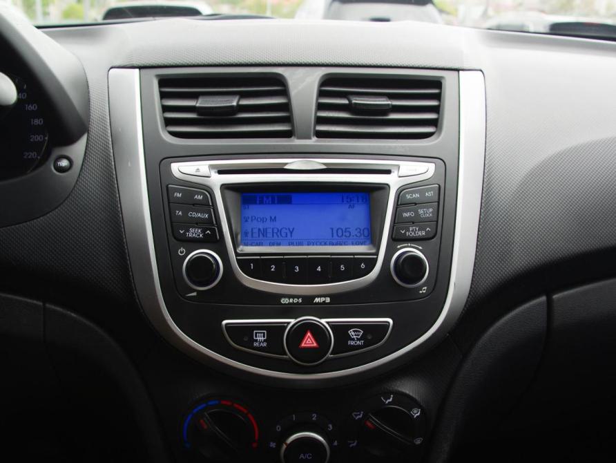 Hyundai Solaris I Владимир  - изображение 16