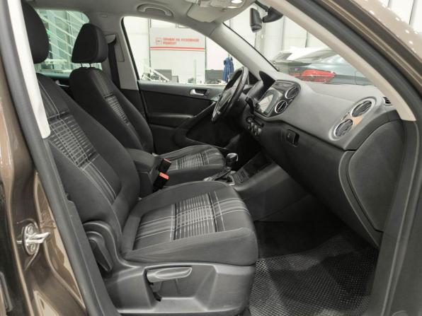 Volkswagen Tiguan I Рестайлинг с пробегом 2015 года, цена 1 500 000 рублей, 183848 км, внедорожник, Автокод Объявления