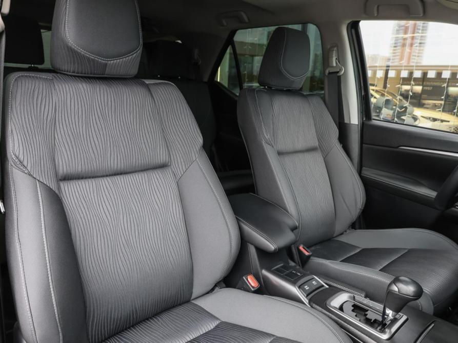Toyota Fortuner II Рестайлинг Москва  - изображение 11