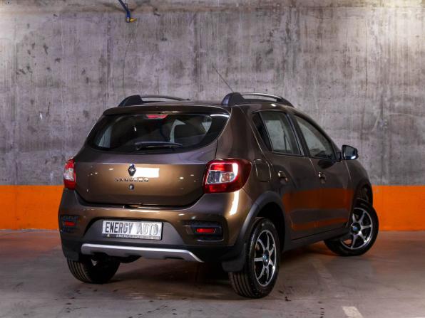 Renault Sandero II Рестайлинг с пробегом 2019 года, цена 890 000 рублей, 27164 км, хэтчбек, Автокод Объявления