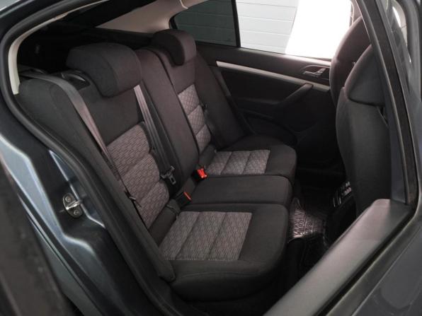 Skoda Octavia II (A5) Рестайлинг с пробегом 2011 года, цена 619 000 рублей, 268846 км, лифтбек, Автокод Объявления