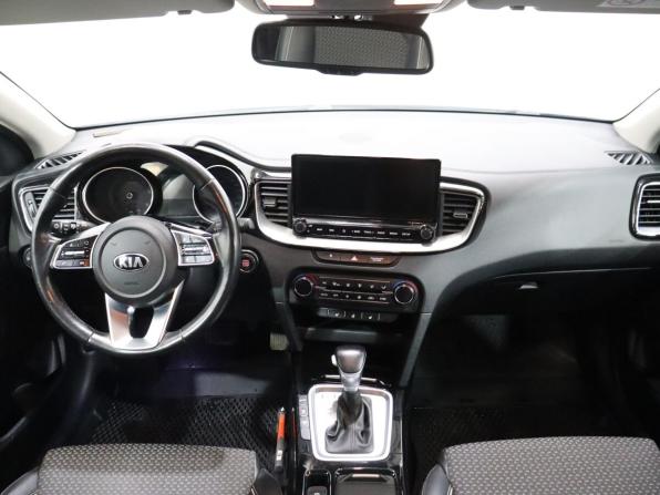 Kia Ceed III с пробегом 2019 года, цена 1 700 000 рублей, 95560 км, универсал, Автокод Объявления