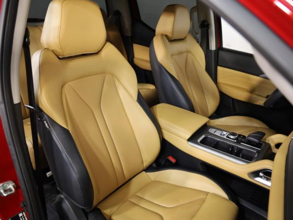 Changan Hunter Plus с пробегом 2024 года, цена 2 499 000 рублей, 28050 км, offers.body_type.unknown, Автокод Объявления