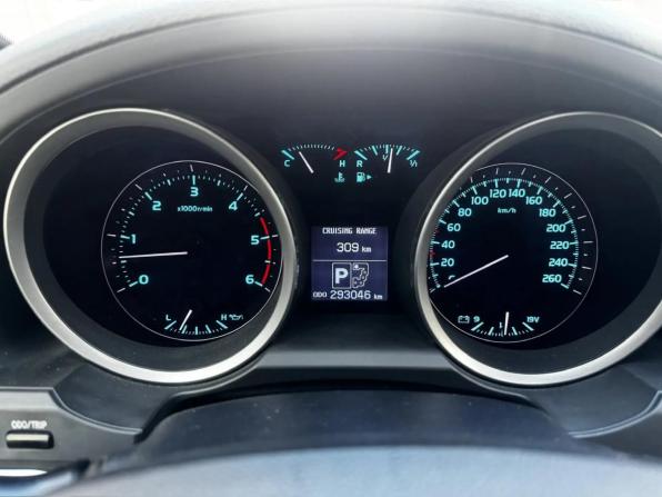Toyota Land Cruiser 200 Series с пробегом 2011 года, цена 2 770 000 рублей, 293046 км, внедорожник, Автокод Объявления
