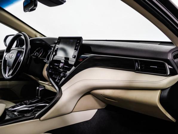 Toyota Camry VIII (XV70) Рестайлинг с пробегом 2021 года, цена 3 199 000 рублей, 179500 км, седан, Автокод Объявления