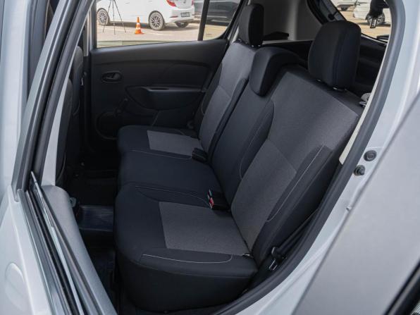 Renault Sandero II Рестайлинг с пробегом 2020 года, цена 1 410 000 рублей, 28377 км, хэтчбек, Автокод Объявления