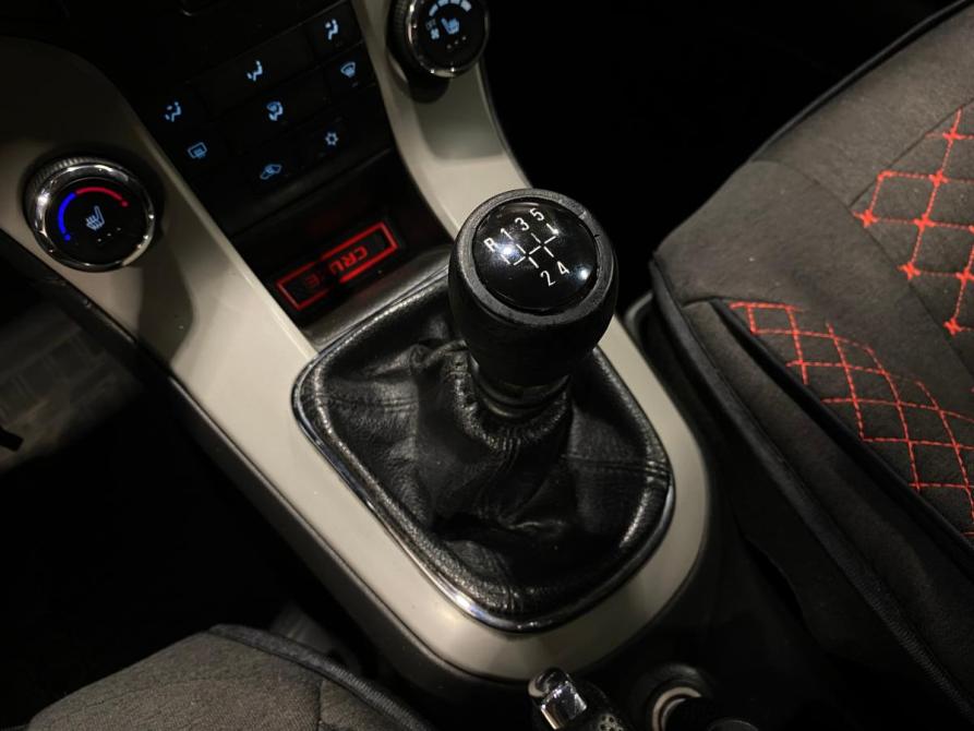 Chevrolet Cruze I Челябинск  - изображение 14