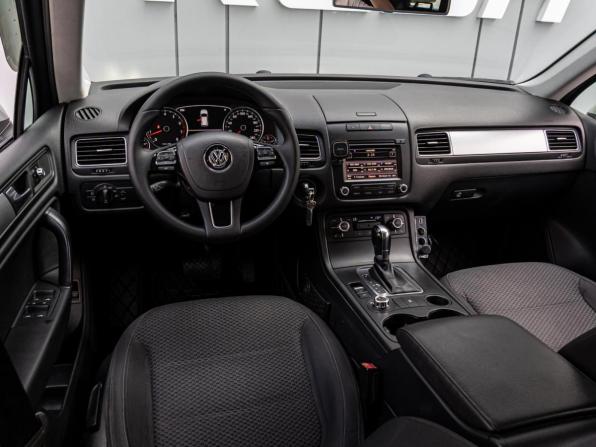 Volkswagen Touareg II с пробегом 2012 года, цена 1 860 000 рублей, 254571 км, внедорожник, Автокод Объявления