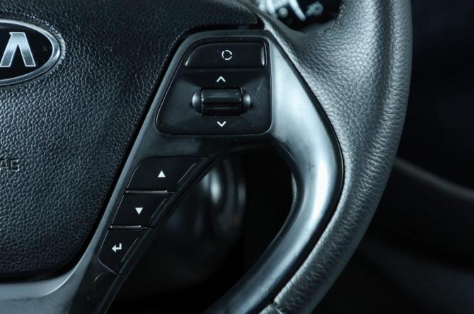 Kia Ceed II Рестайлинг с пробегом 2018 года, цена 1 339 000 рублей, 177000 км, универсал, Автокод Объявления