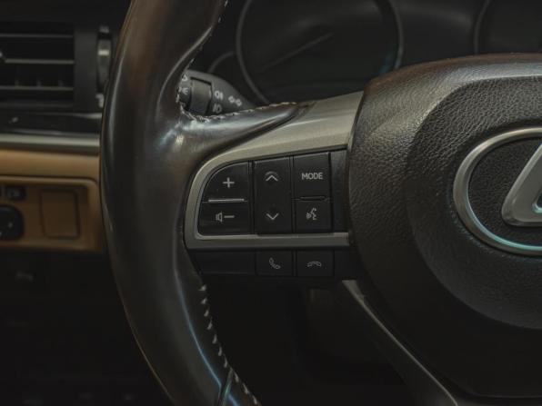 Lexus ES VI Рестайлинг с пробегом 2018 года, цена 2 379 000 рублей, 173556 км, седан, Автокод Объявления