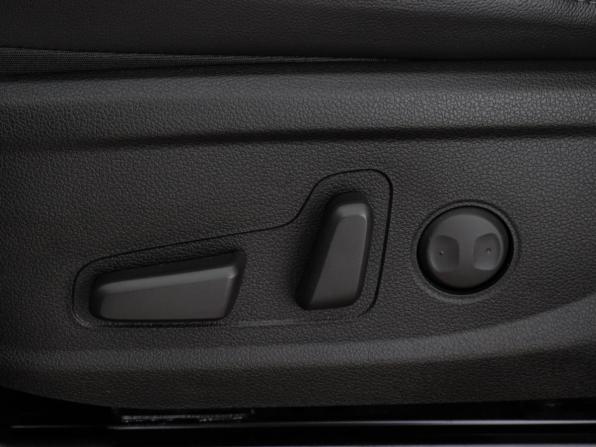 Hyundai Santa Fe IV Рестайлинг с пробегом 2021 года, цена 3 150 000 рублей, 60000 км, внедорожник, Автокод Объявления