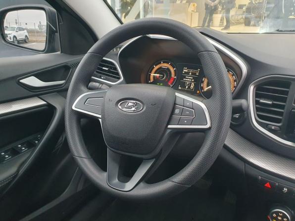 Lada (ВАЗ) Vesta I Рестайлинг (NG) с пробегом 2025 года, цена 1 222 000 рублей, 40600 км, седан, Автокод Объявления