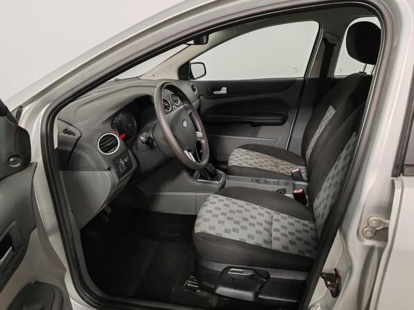 Ford Focus II с пробегом 2007 года, цена 420 000 рублей, 164860 км, хэтчбек, Автокод Объявления
