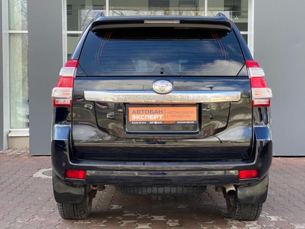Toyota Land Cruiser Prado 150 Series Рестайлинг 1 с пробегом 2014 года, цена 3 179 000 рублей, 296000 км, внедорожник, Автокод Объявления