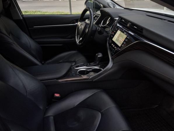 Toyota Camry VIII (XV70) с пробегом 2019 года, цена 2 874 000 рублей, 100826 км, седан, Автокод Объявления