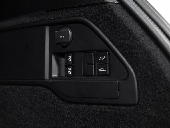 Volkswagen Touareg II Рестайлинг с пробегом 2014 года, цена 1 839 000 рублей, 297904 км, внедорожник, Автокод Объявления
