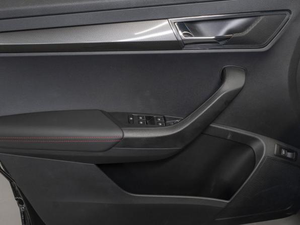 Skoda Karoq I с пробегом 2025 года, цена 3 450 000 рублей, 30 км, внедорожник, Автокод Объявления