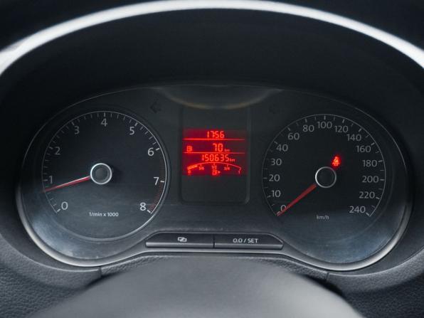 Volkswagen Polo V с пробегом 2014 года, цена 719 000 рублей, 150000 км, седан, Автокод Объявления