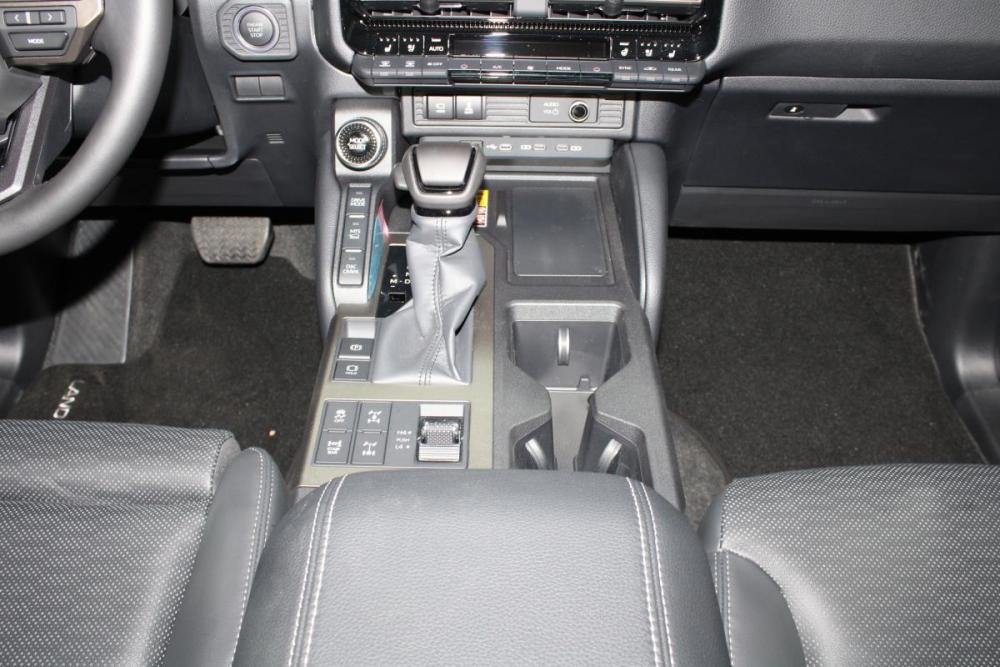 Toyota Land Cruiser Prado 250 Series Владивосток  - изображение 19
