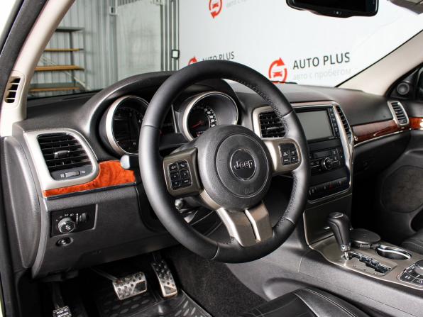 Jeep Grand Cherokee IV (WK2) с пробегом 2012 года, цена 2 089 000 рублей, 218900 км, внедорожник, Автокод Объявления
