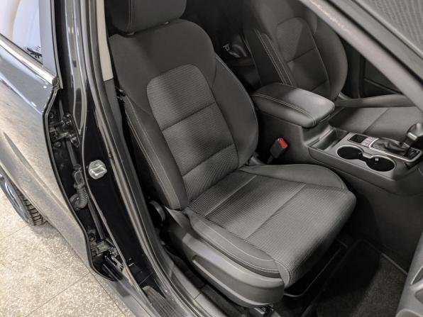 Kia Sportage IV Рестайлинг с пробегом 2022 года, цена 2 725 000 рублей, 97420 км, внедорожник, Автокод Объявления