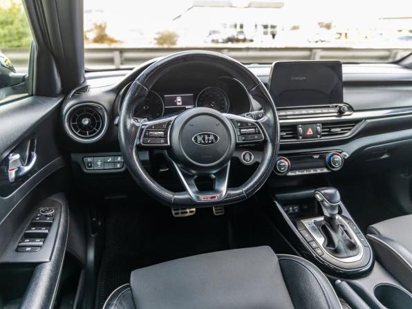 Kia Cerato IV с пробегом 2021 года, цена 2 198 000 рублей, 65634 км, седан, Автокод Объявления