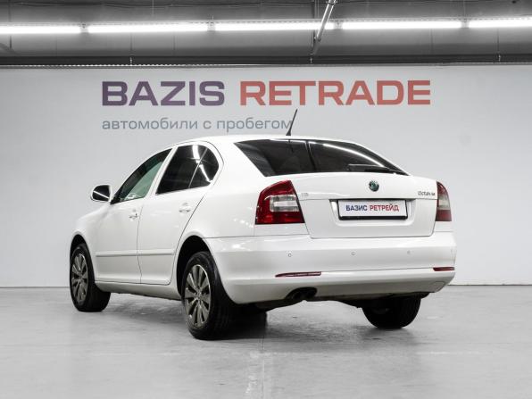 Skoda Octavia II (A5) Рестайлинг с пробегом 2012 года, цена 949 000 рублей, 173348 км, лифтбек, Автокод Объявления