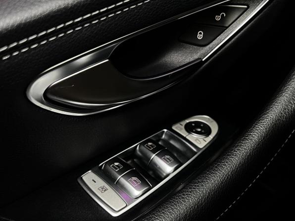 Mercedes-Benz E-Класс V (W213 S213 C238) Рестайлинг с пробегом 2021 года, цена 3 800 000 рублей, 134000 км, седан, Автокод Объявления