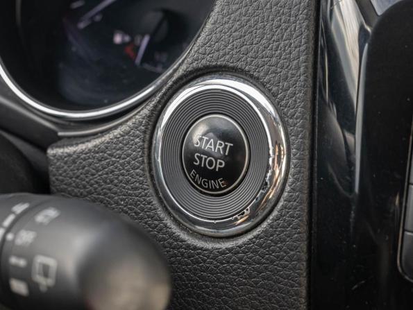 Nissan Qashqai II с пробегом 2018 года, цена 1 790 000 рублей, 73738 км, внедорожник, Автокод Объявления