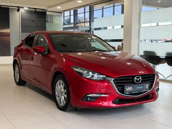 Mazda 3 III (BM) Рестайлинг с пробегом 2018 года, цена 1 687 000 рублей, 107656 км, седан, Автокод Объявления