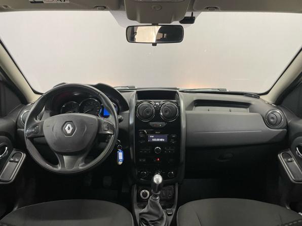 Renault Duster I Рестайлинг с пробегом 2017 года, цена 1 270 000 рублей, 170292 км, внедорожник, Автокод Объявления